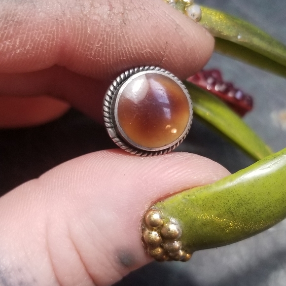 VintageSterling Silver studs with brown stone - Picture 5 of 6